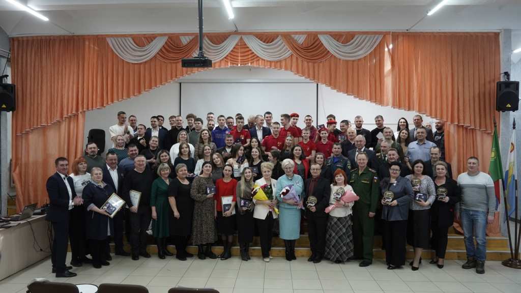 Фото автора и из архива школы