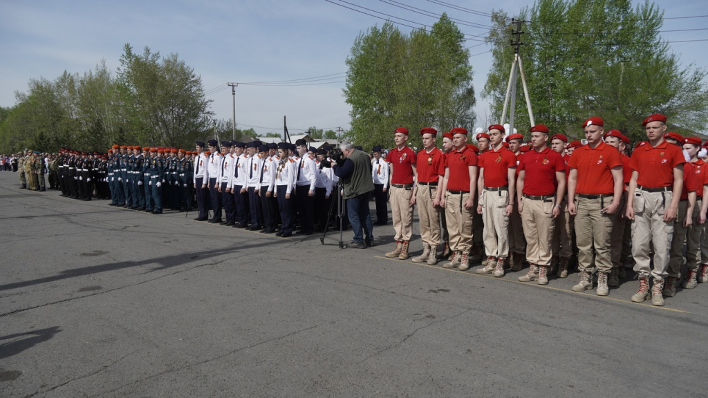 Фото автора, Николая Малунова, Арины Кривопиши, Лилии Цыганковой, Ирины Церковной, Екатерины Фисенко и Арины Лобановой