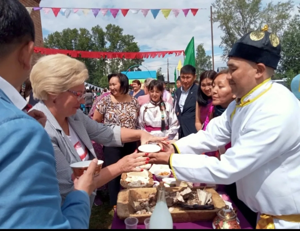 Фото из семейного архива и администрации Доможаковского сельсовета Фото из семейного архива и администрации Доможаковского сельсовета